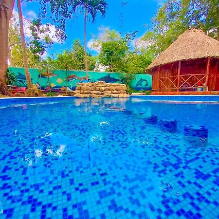 Hotel Bambus Felipe Carrillo Puerto エクステリア 写真