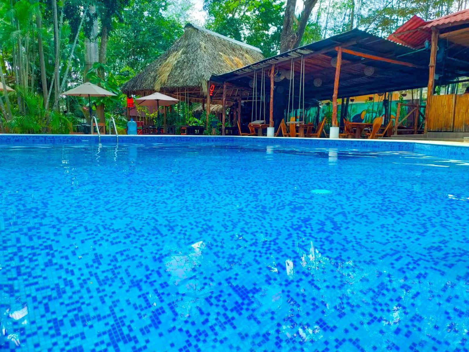 Hotel Bambus Felipe Carrillo Puerto エクステリア 写真